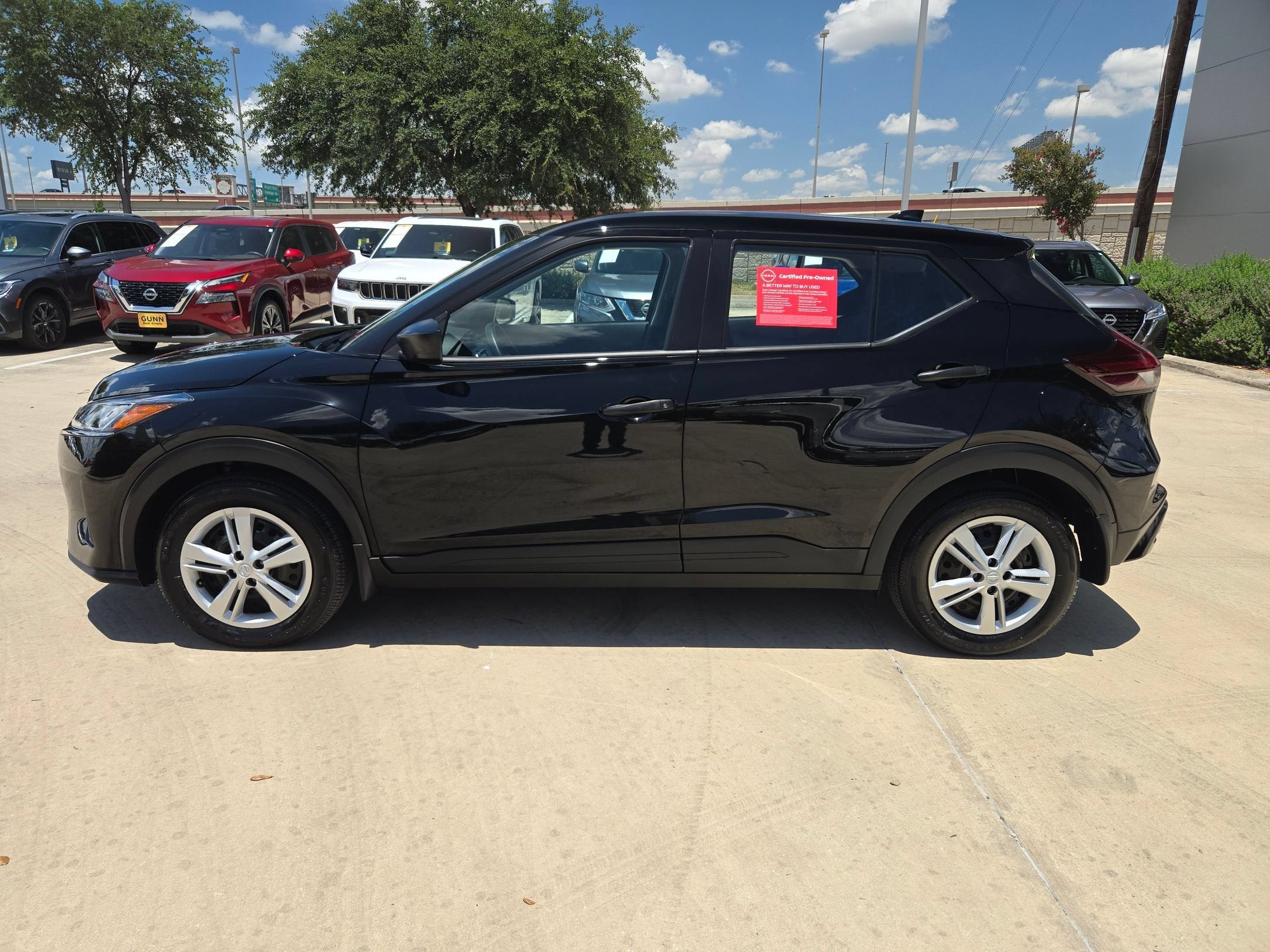 2025 Nissan Kicks Play S