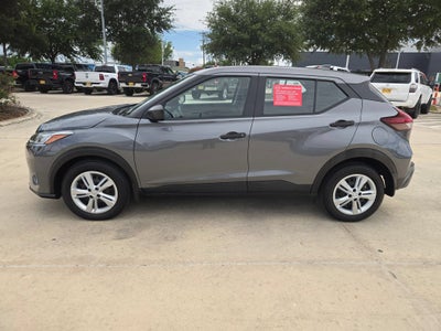 2025 Nissan Kicks Play S