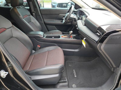 2025 Nissan Kicks SR