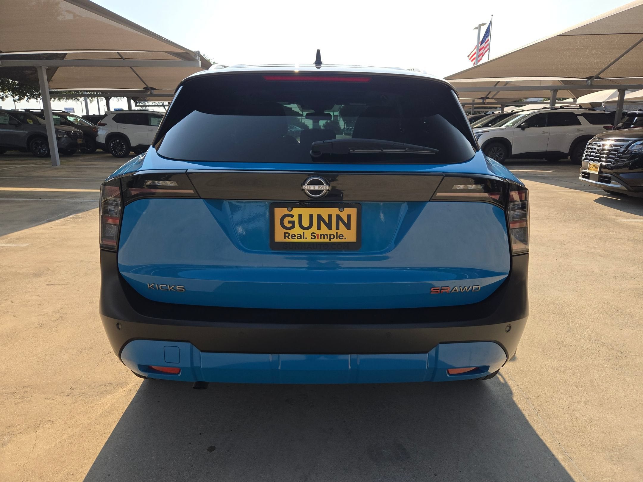 2025 Nissan Kicks SR