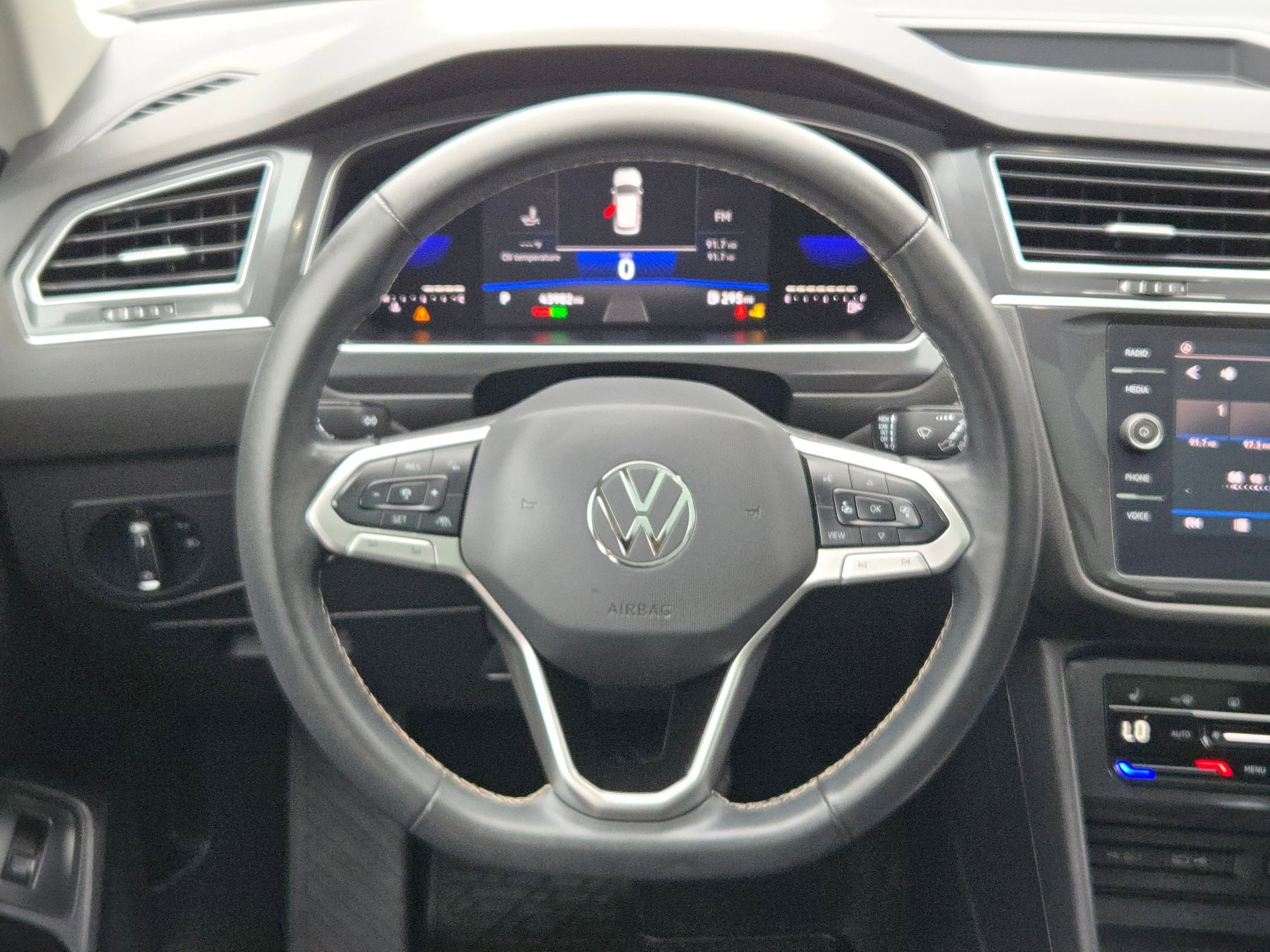 2022 Volkswagen Tiguan SE