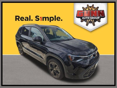 2025 Volkswagen Taos SE Black