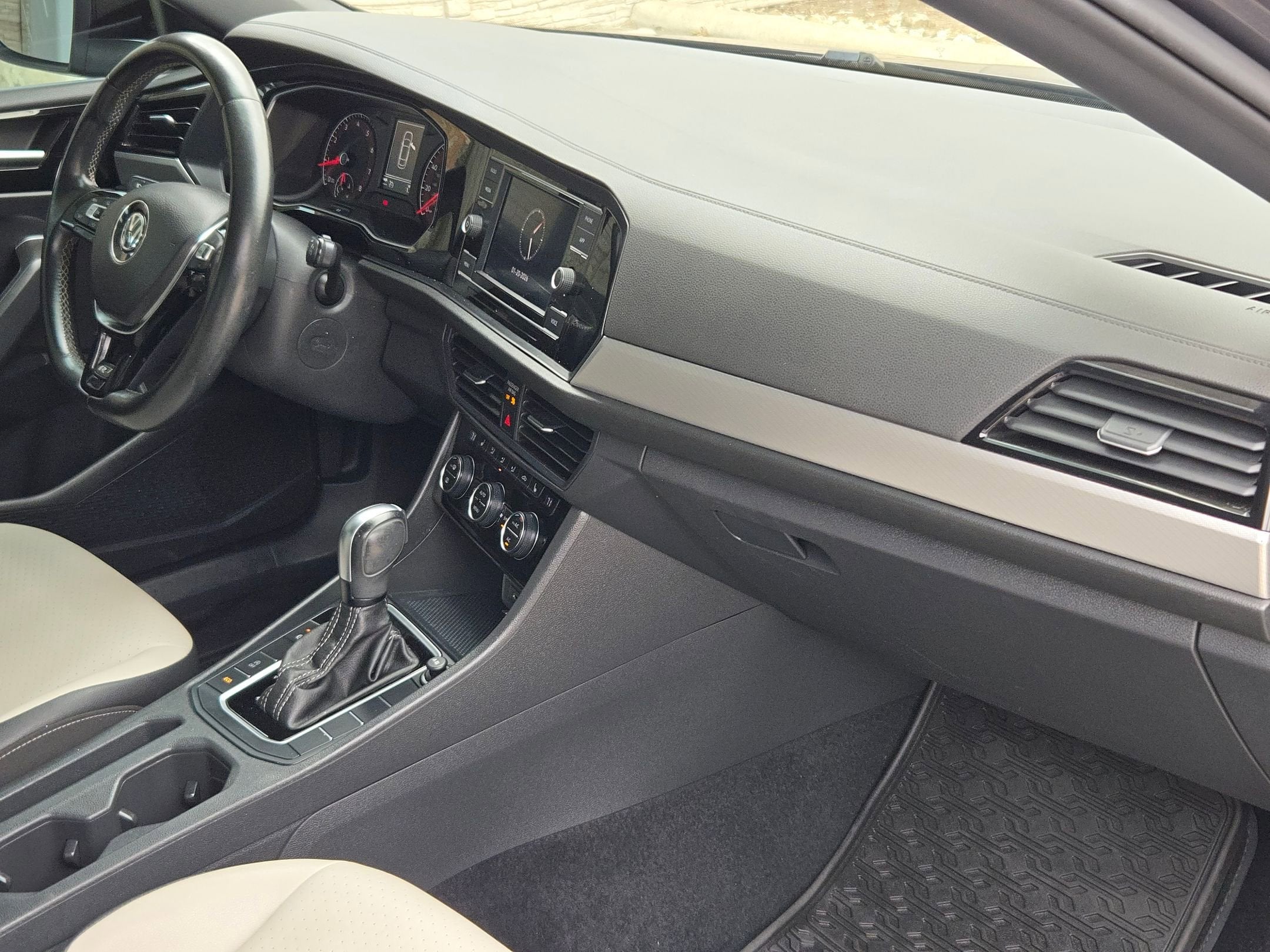 2020 Volkswagen Jetta R-Line