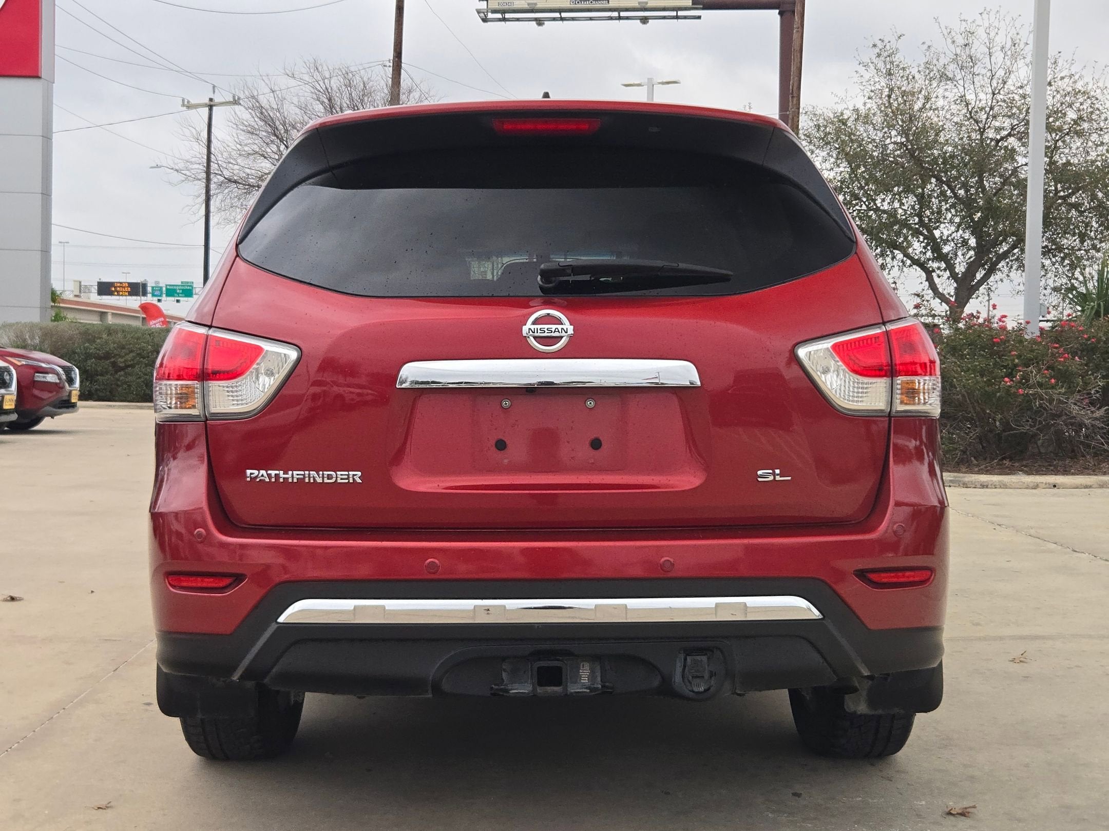 2015 Nissan Pathfinder SL