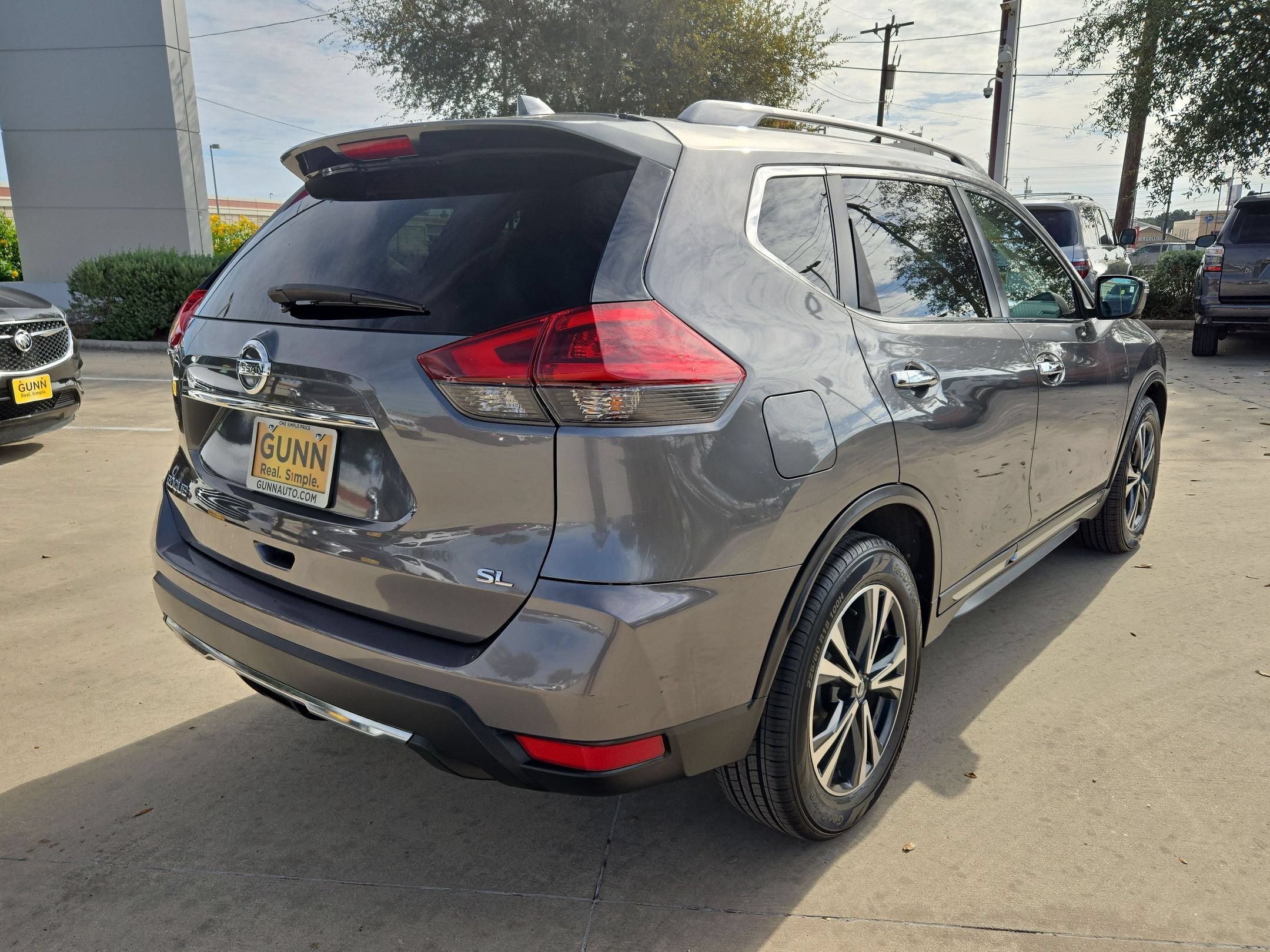 2018 Nissan Rogue SL