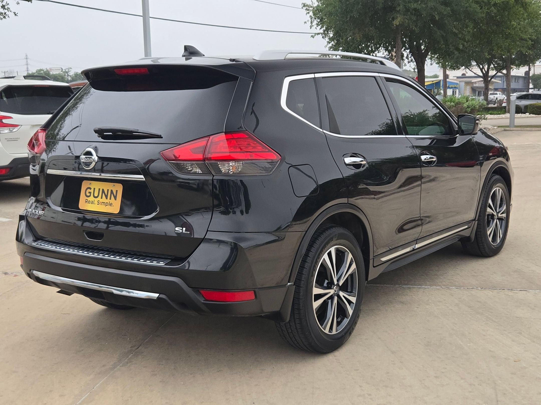 2017 Nissan Rogue SL