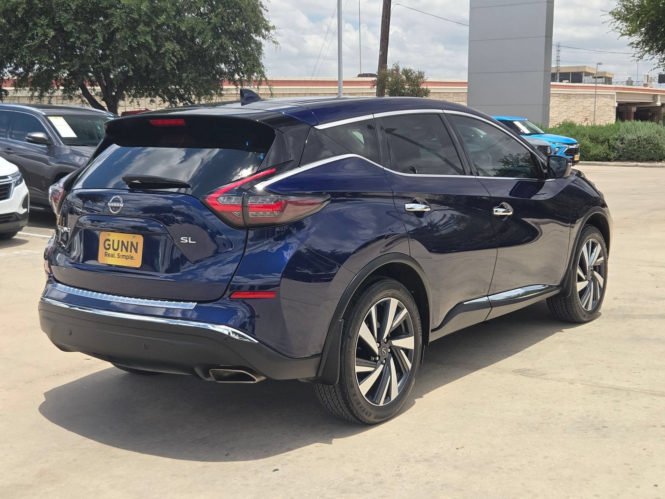 2023 Nissan Murano SL