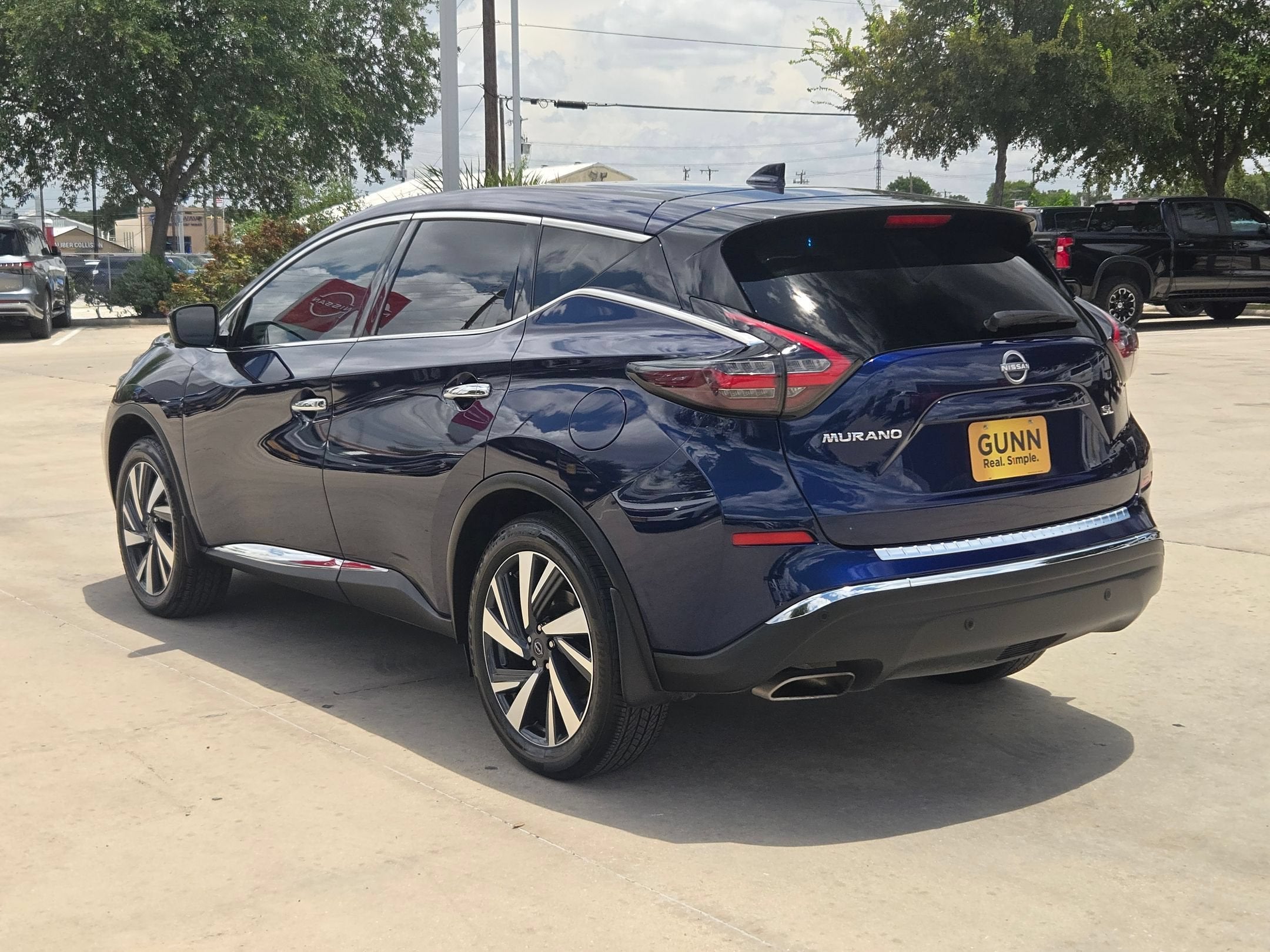 2023 Nissan Murano SL