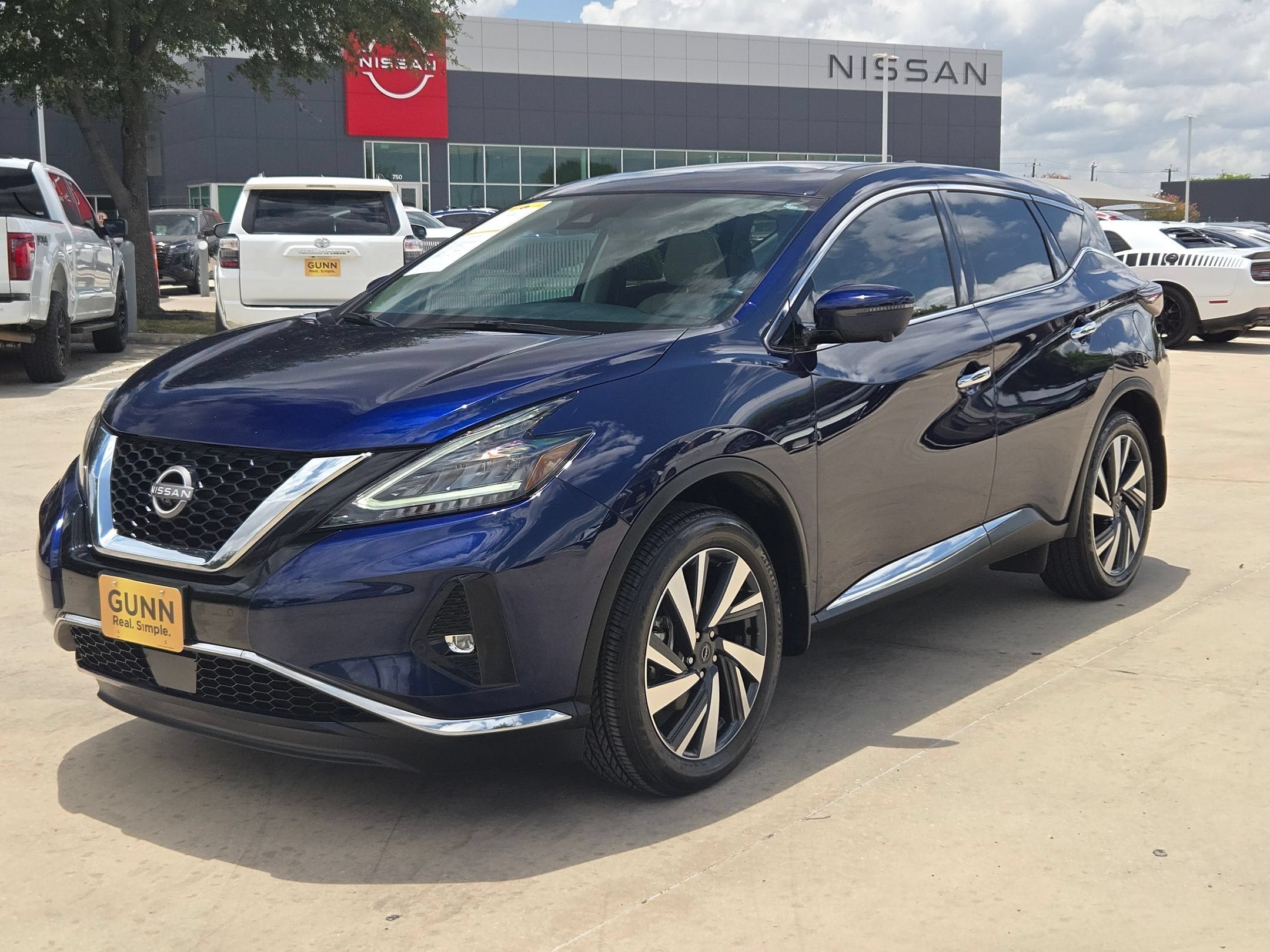 2023 Nissan Murano SL