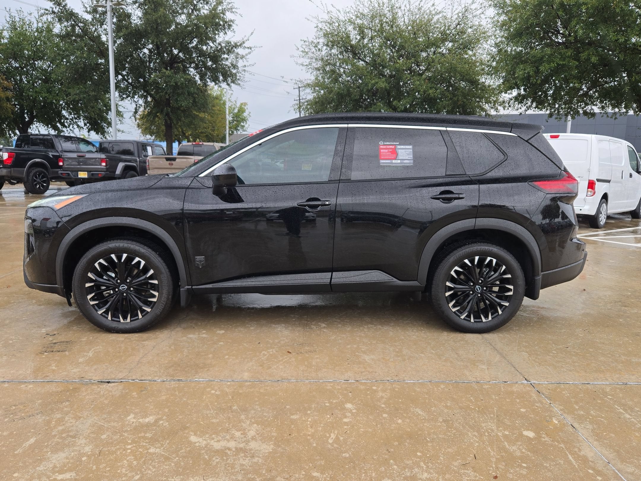 2026 Nissan Rogue Dark Armor™