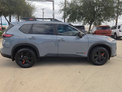 2025 Nissan Rogue Rock Creek