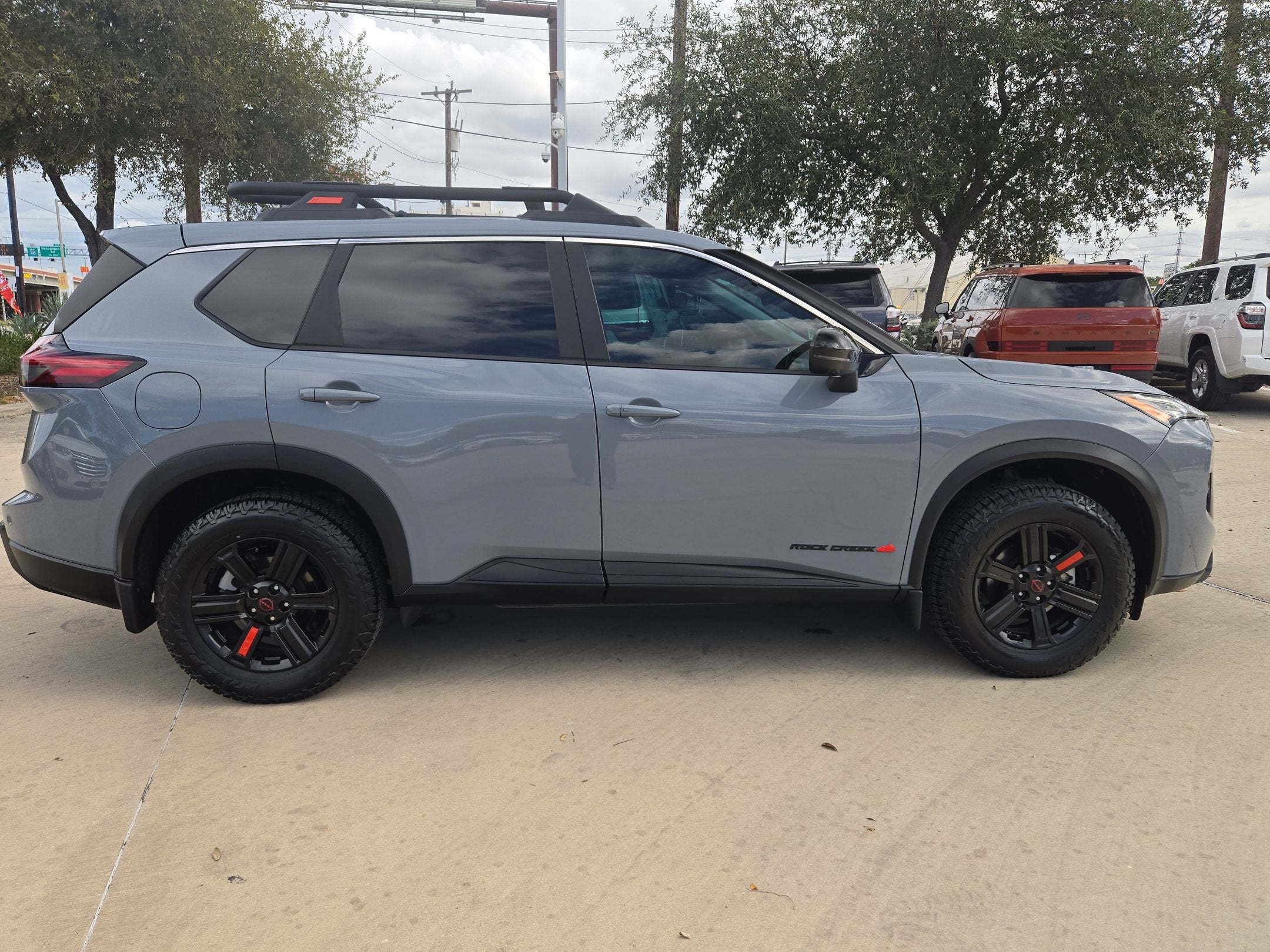 2025 Nissan Rogue Rock Creek