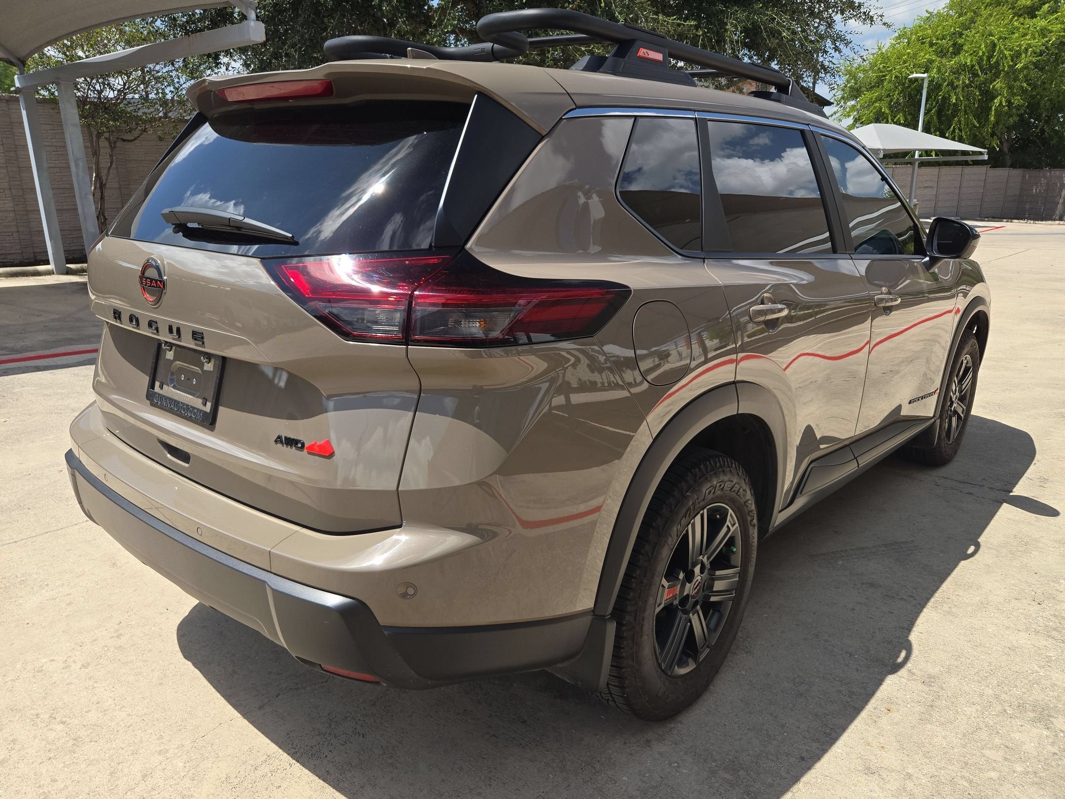2025 Nissan Rogue Rock Creek®