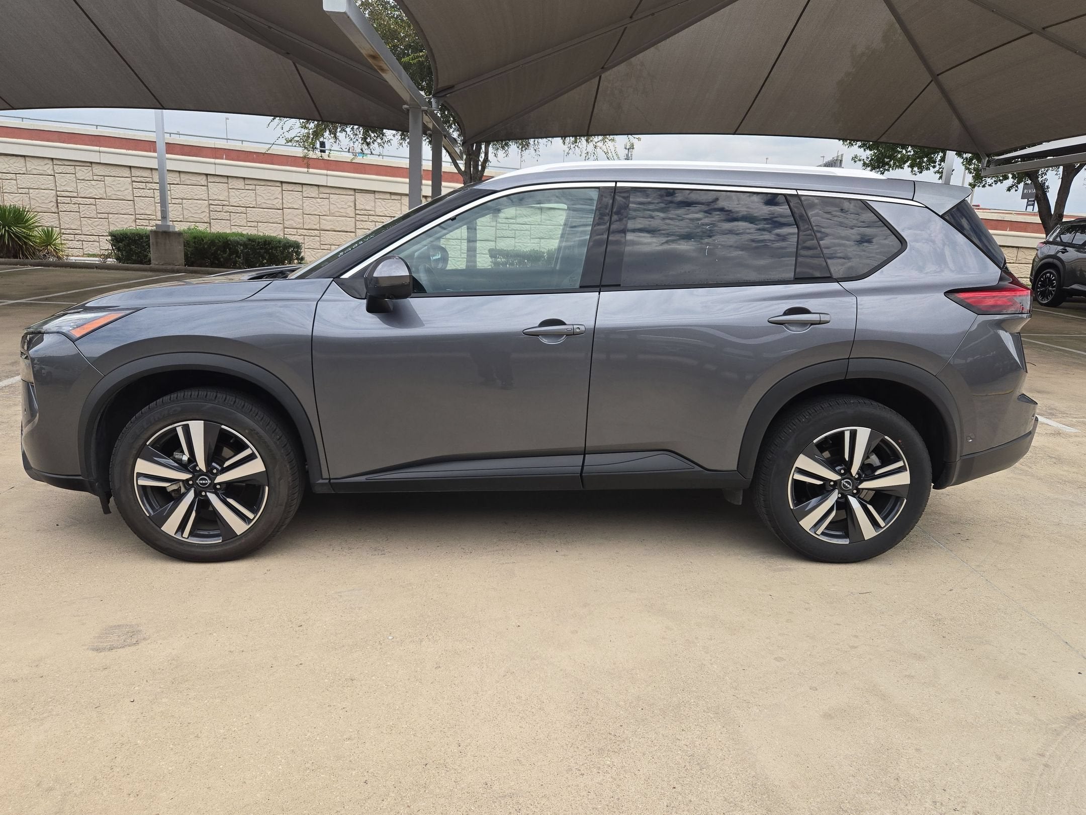 2026 Nissan Rogue SL