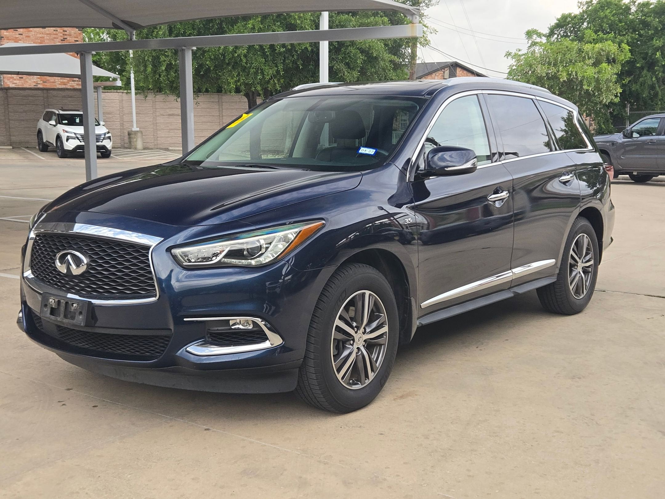 2017 INFINITI QX60 FWD