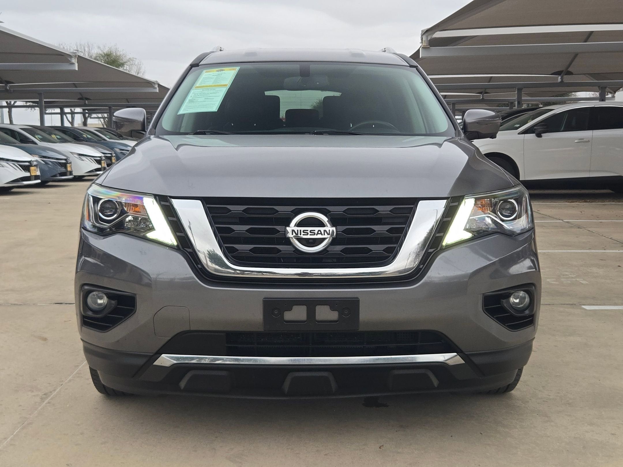 2020 Nissan Pathfinder SL