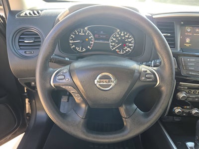 2019 Nissan Pathfinder S