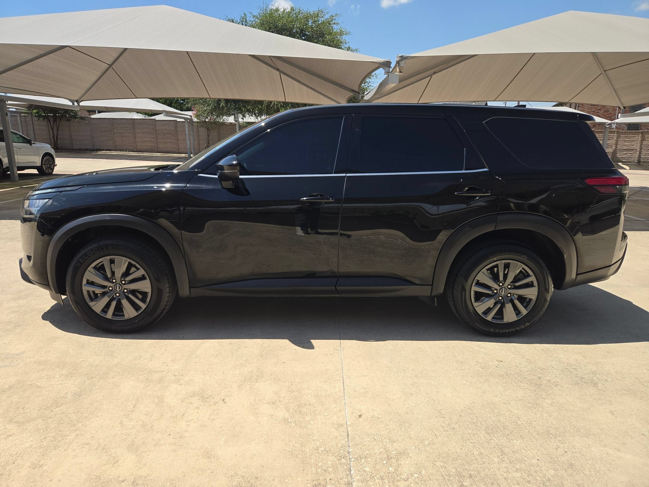 2022 Nissan Pathfinder S