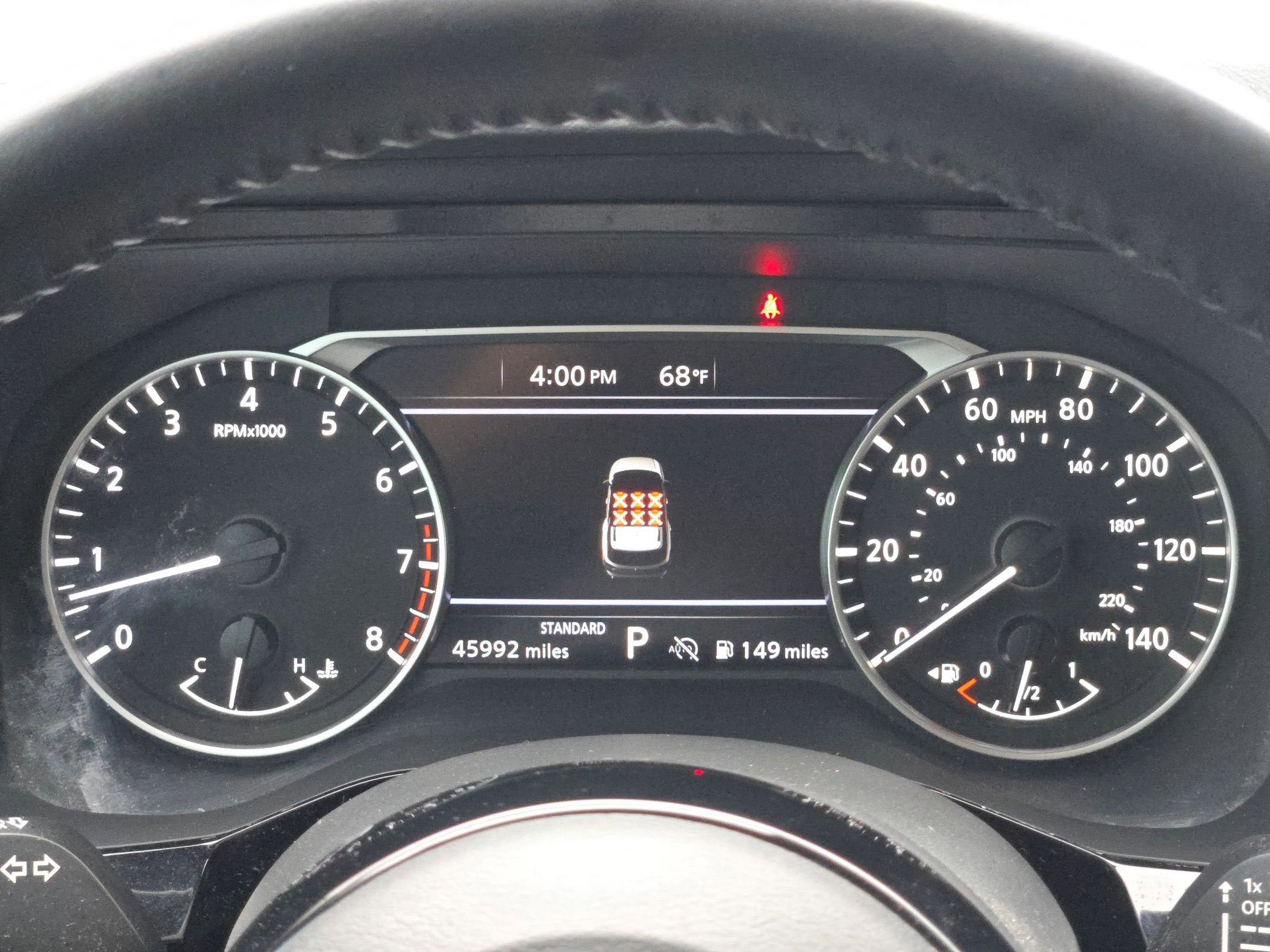 2023 Nissan Pathfinder SV