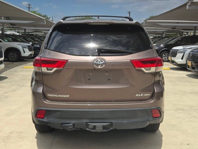 2017 Toyota Highlander XLE