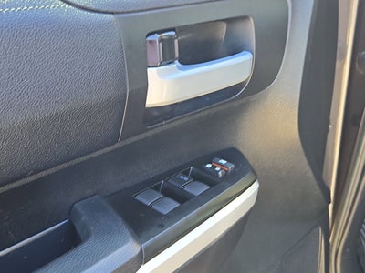 2017 Toyota Tundra 2WD SR5