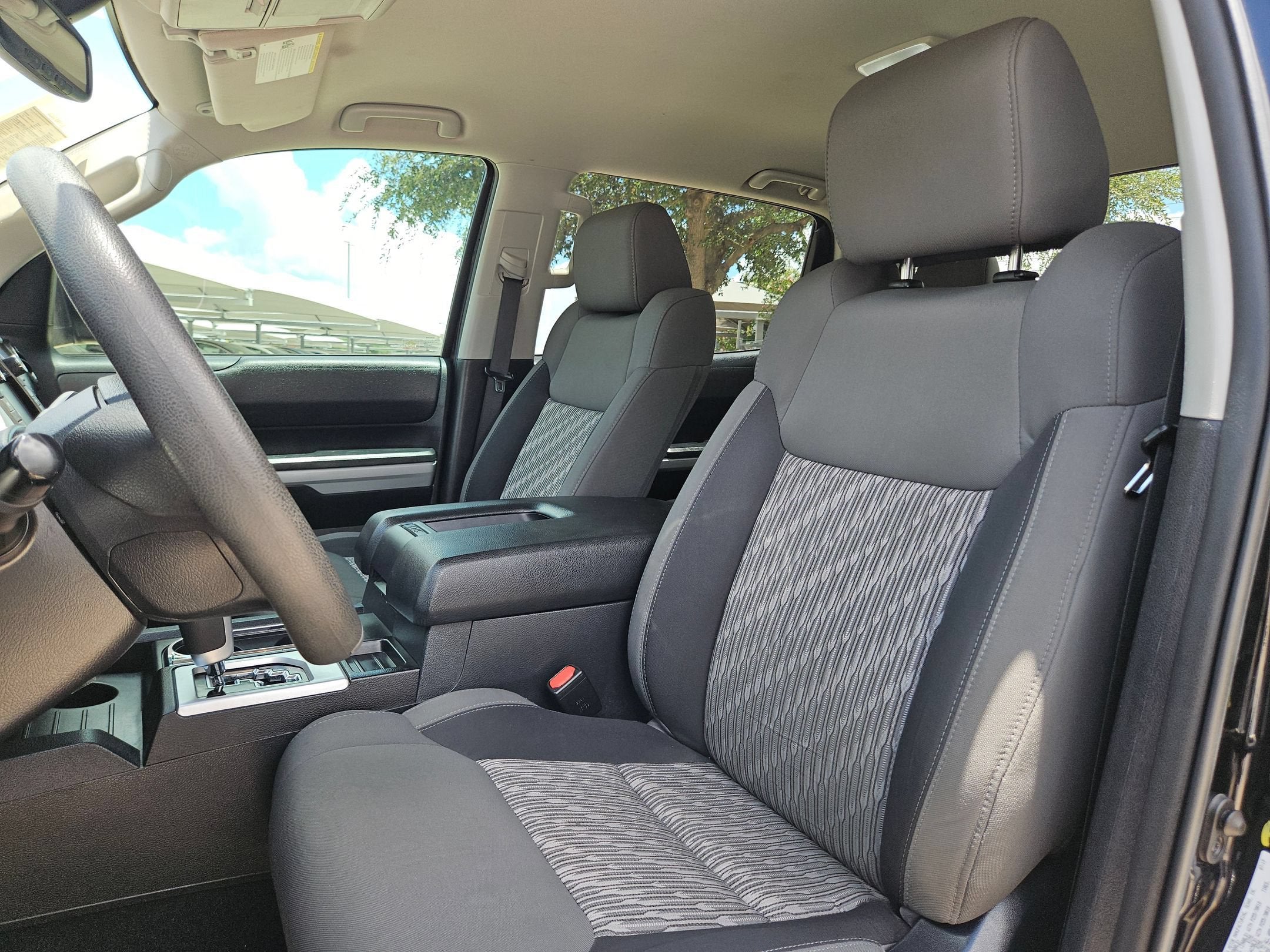 2019 Toyota Tundra 2WD SR5