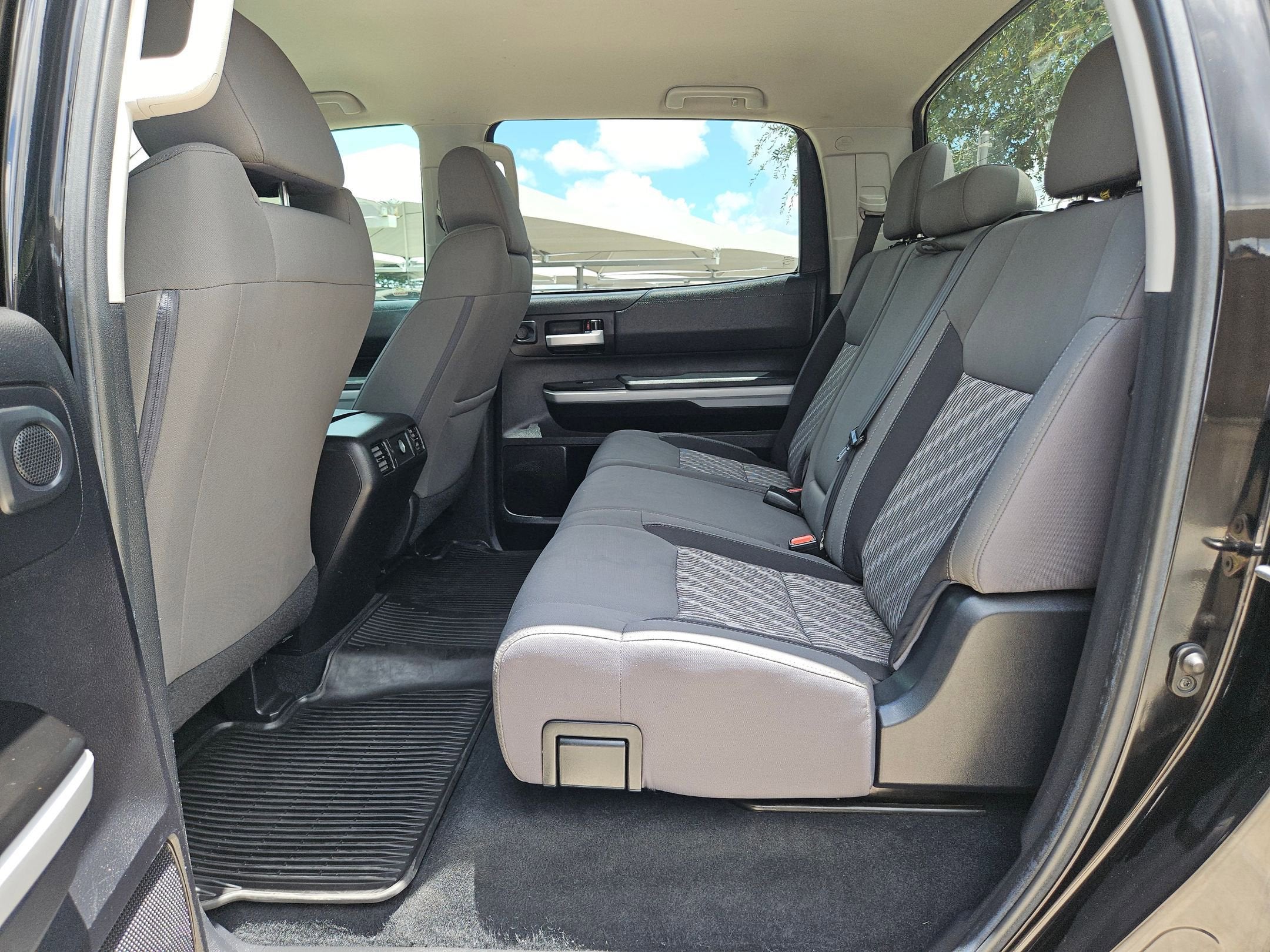 2019 Toyota Tundra 2WD SR5