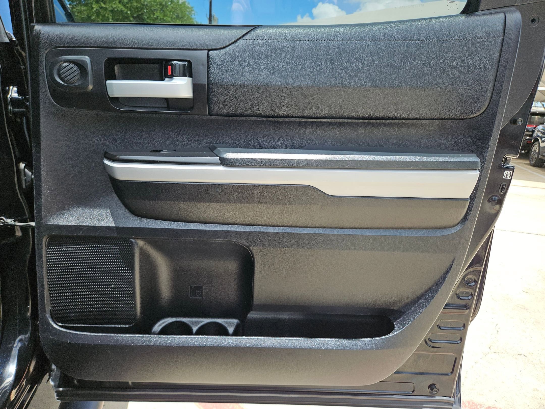 2019 Toyota Tundra 2WD SR5