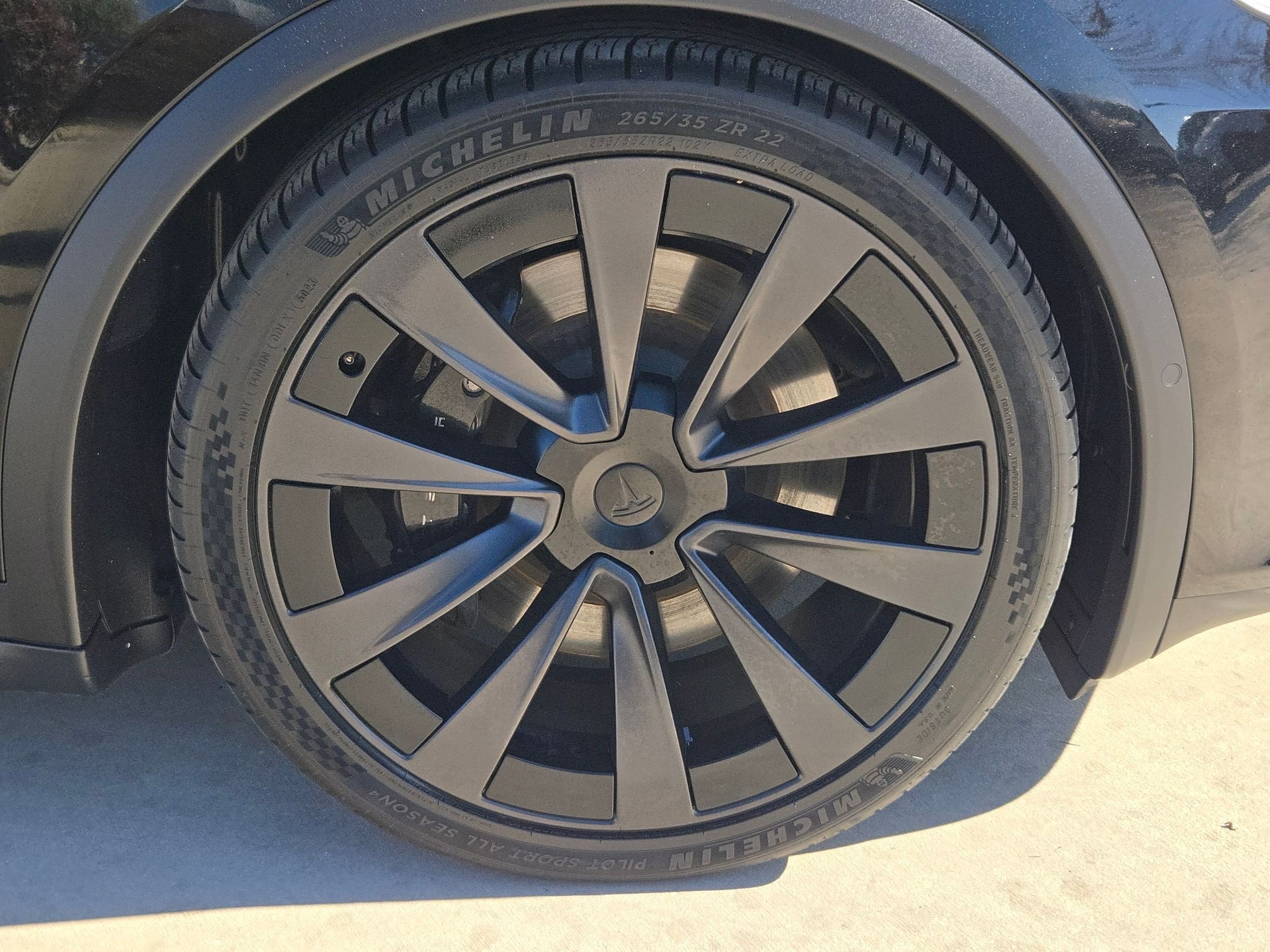 2022 Tesla Model X AWD