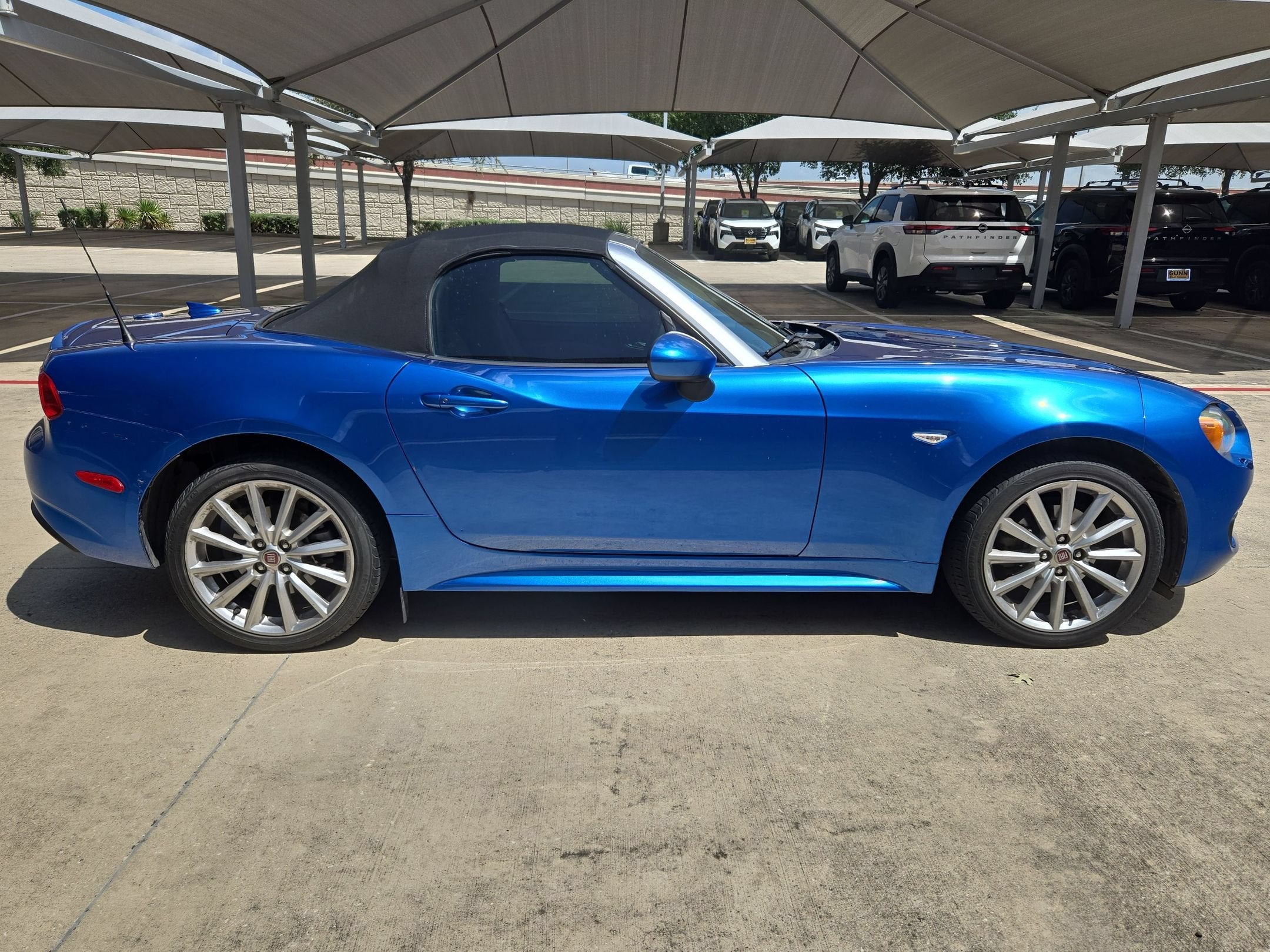 2017 FIAT 124 Spider Lusso