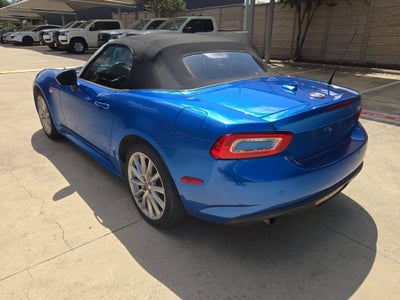 2017 FIAT 124 Spider Lusso