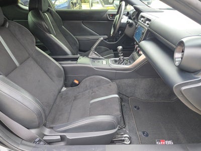 2024 Toyota GR86 Premium