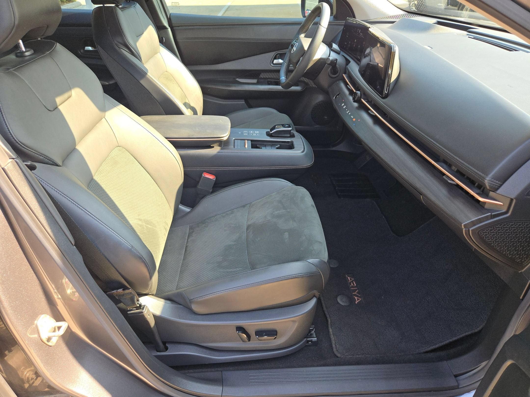 2023 Nissan Ariya EMPOWER+