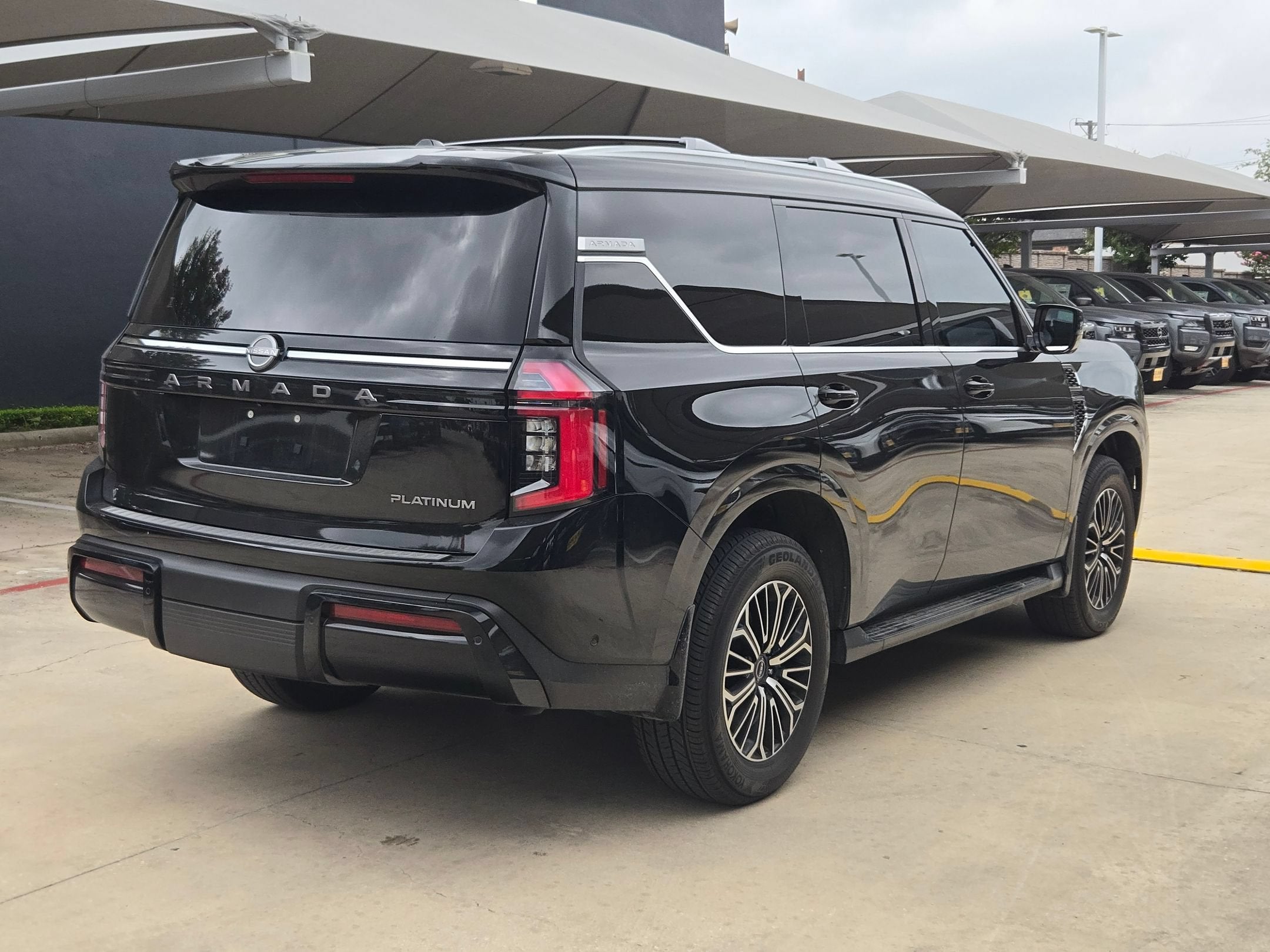 2025 Nissan Armada Platinum