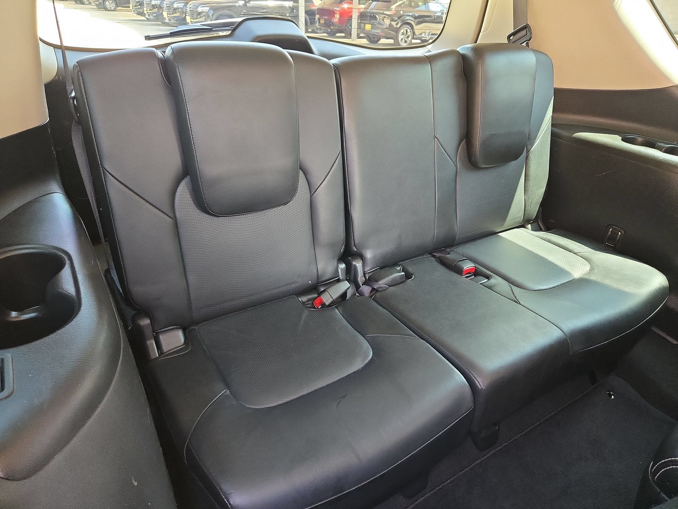 2017 INFINITI QX80 RWD