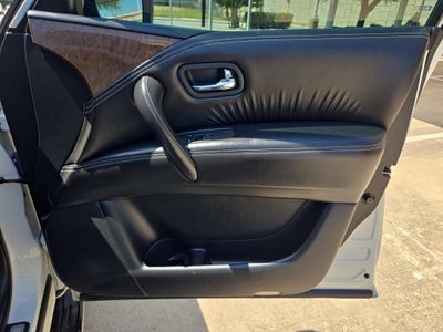 2017 INFINITI QX80 RWD