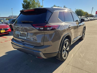 2024 Nissan Rogue SL