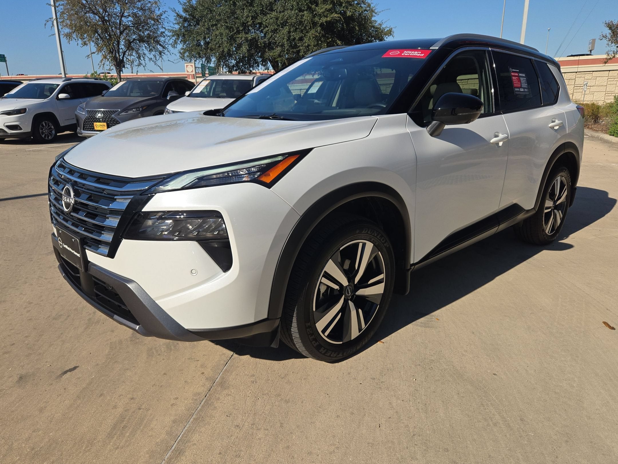 2025 Nissan Rogue SL