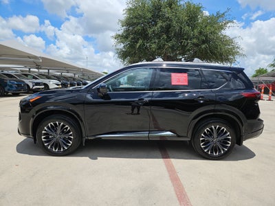 2025 Nissan Rogue Platinum