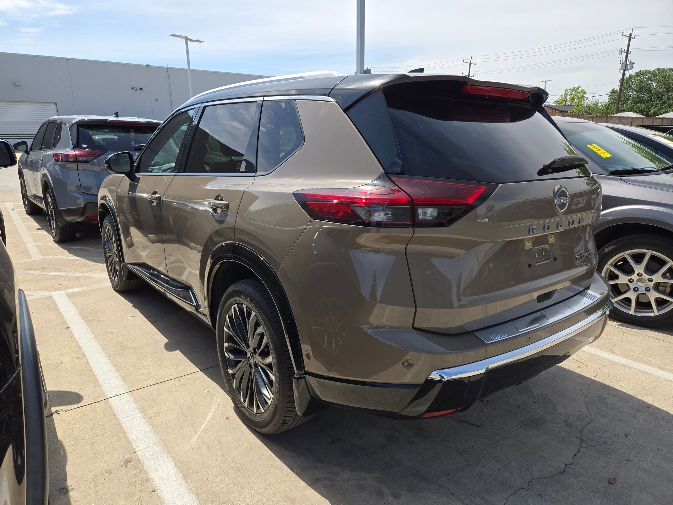 2024 Nissan Rogue Platinum
