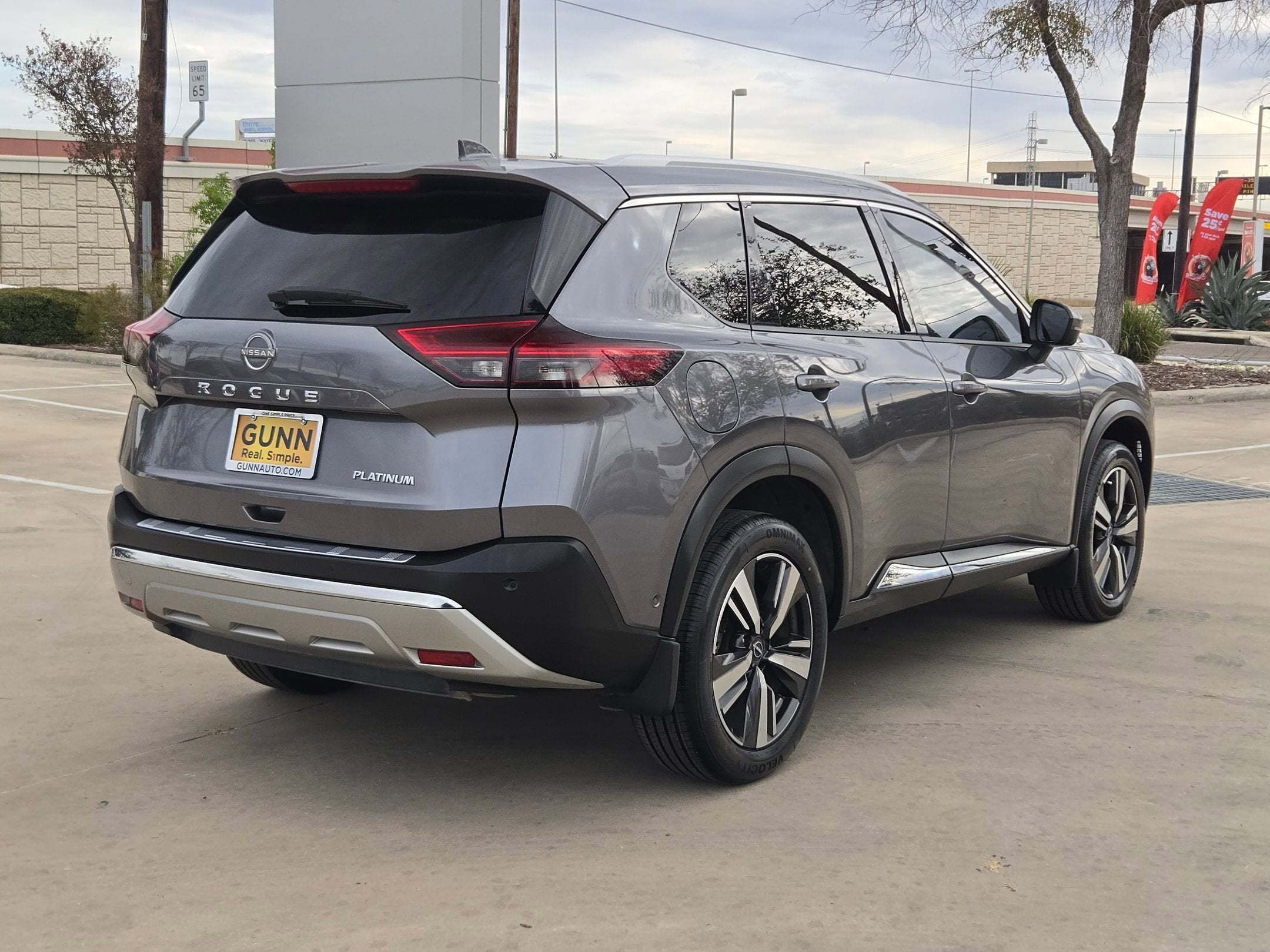 2023 Nissan Rogue Platinum