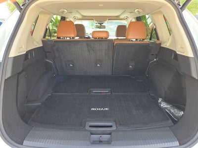 2024 Nissan Rogue Platinum
