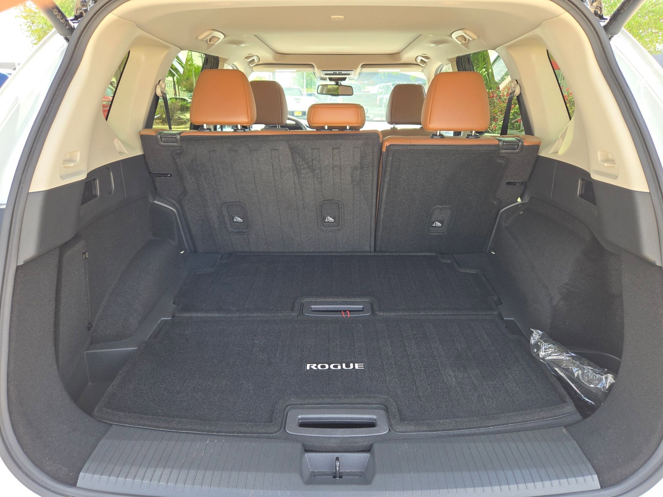 2024 Nissan Rogue Platinum