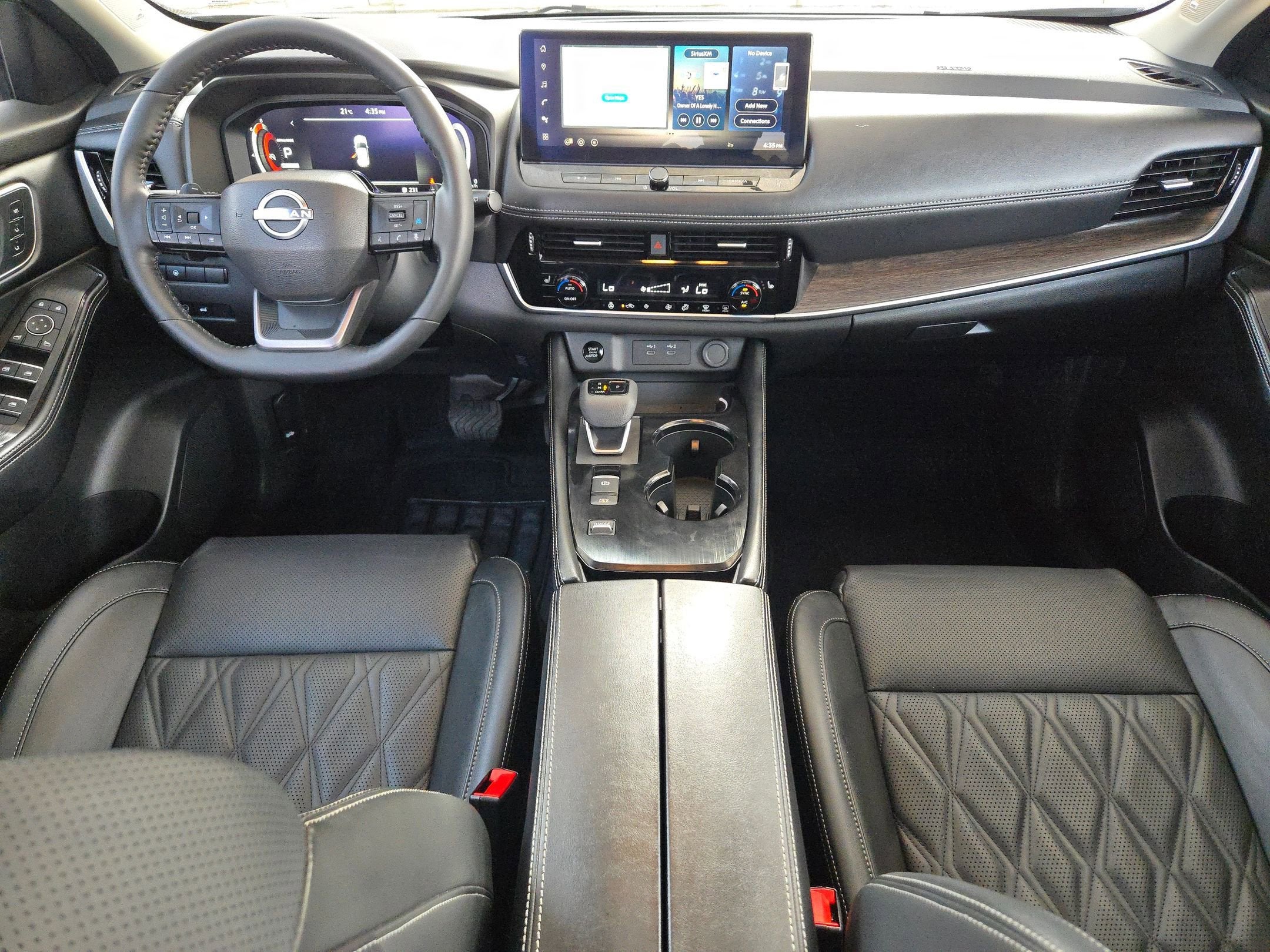 2025 Nissan Rogue Platinum