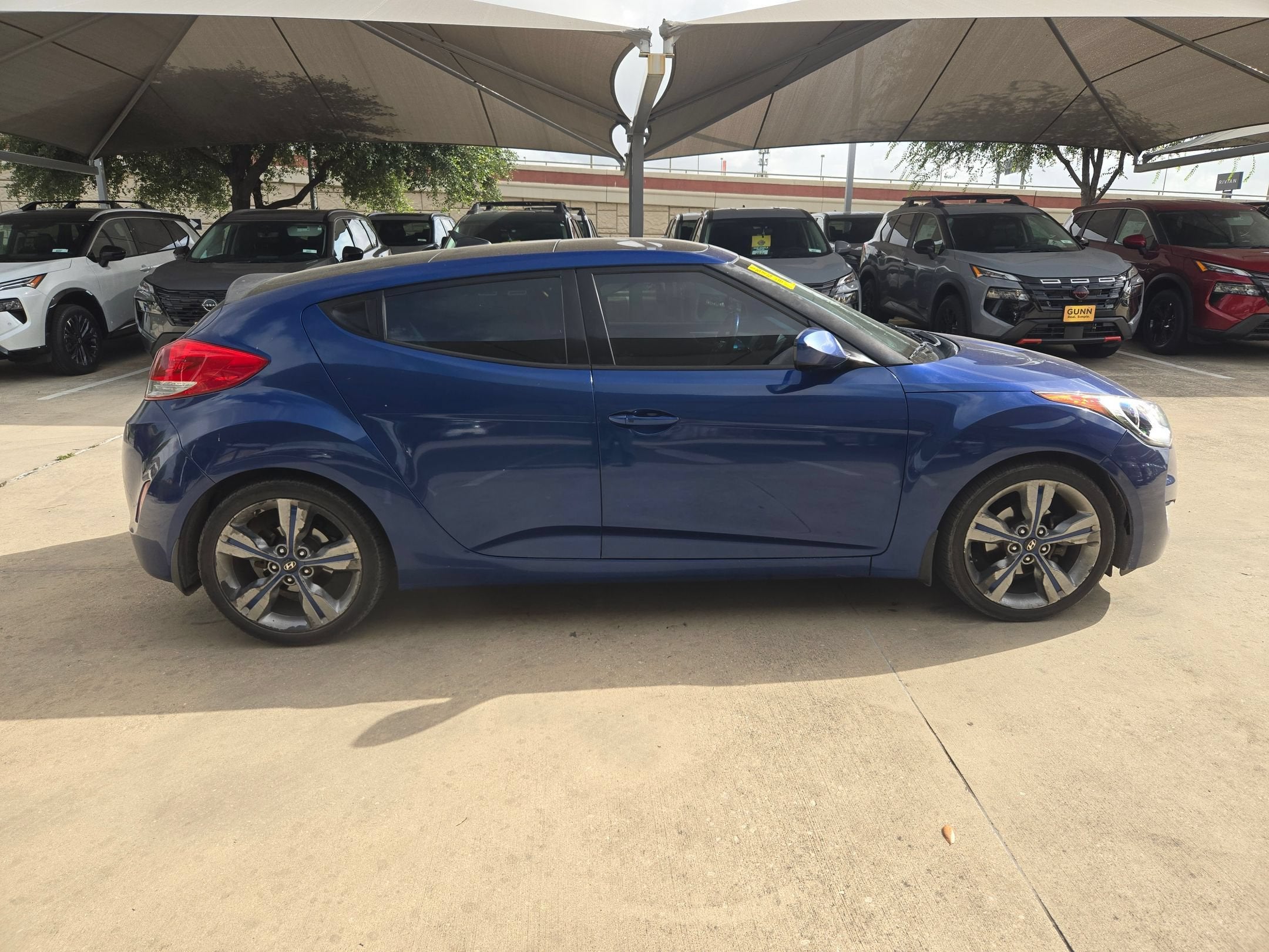 2016 Hyundai Veloster BASE