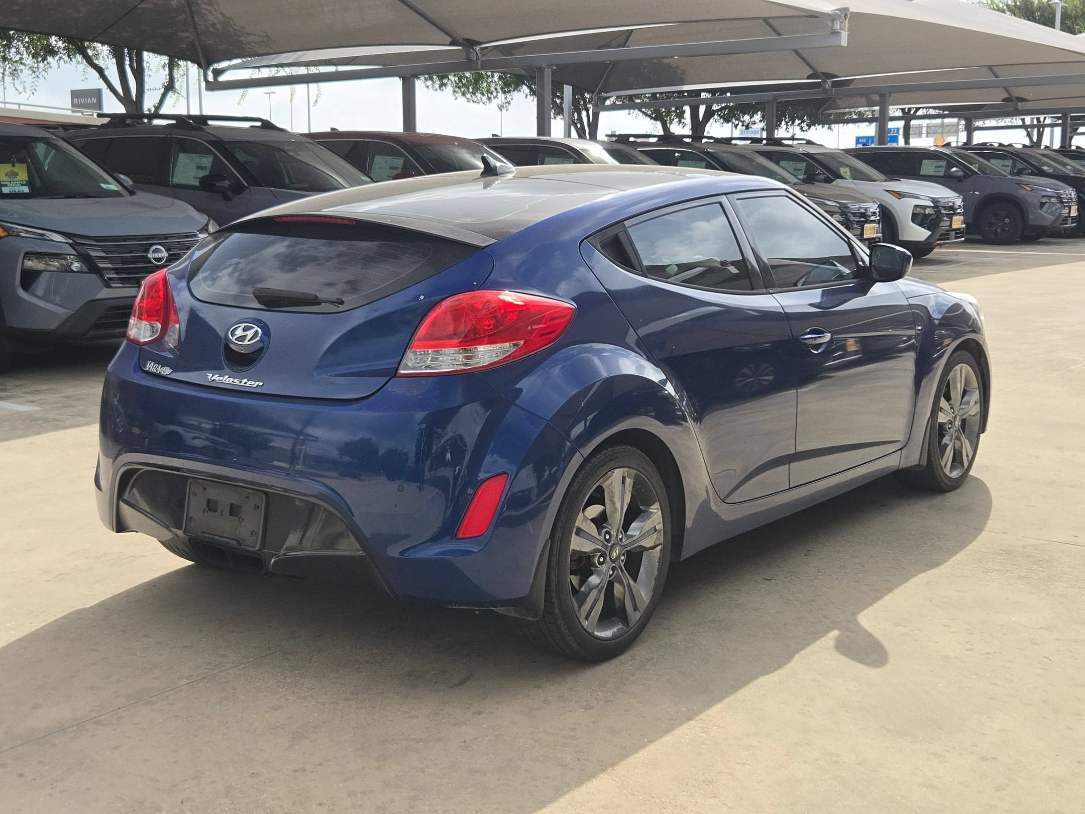 2016 Hyundai Veloster BASE