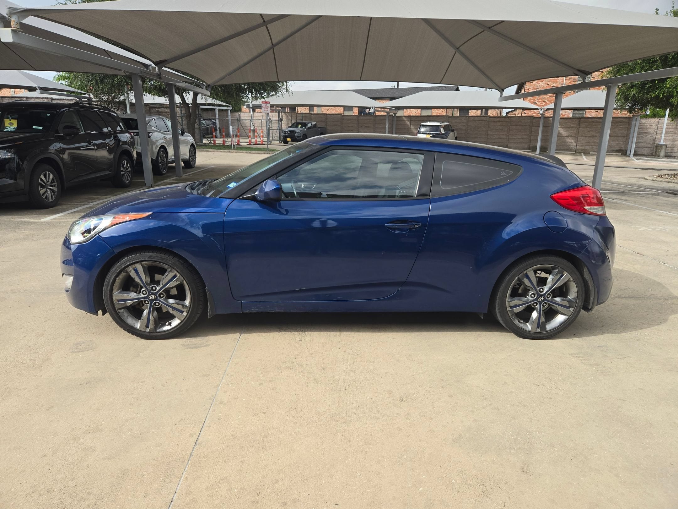 2016 Hyundai Veloster BASE