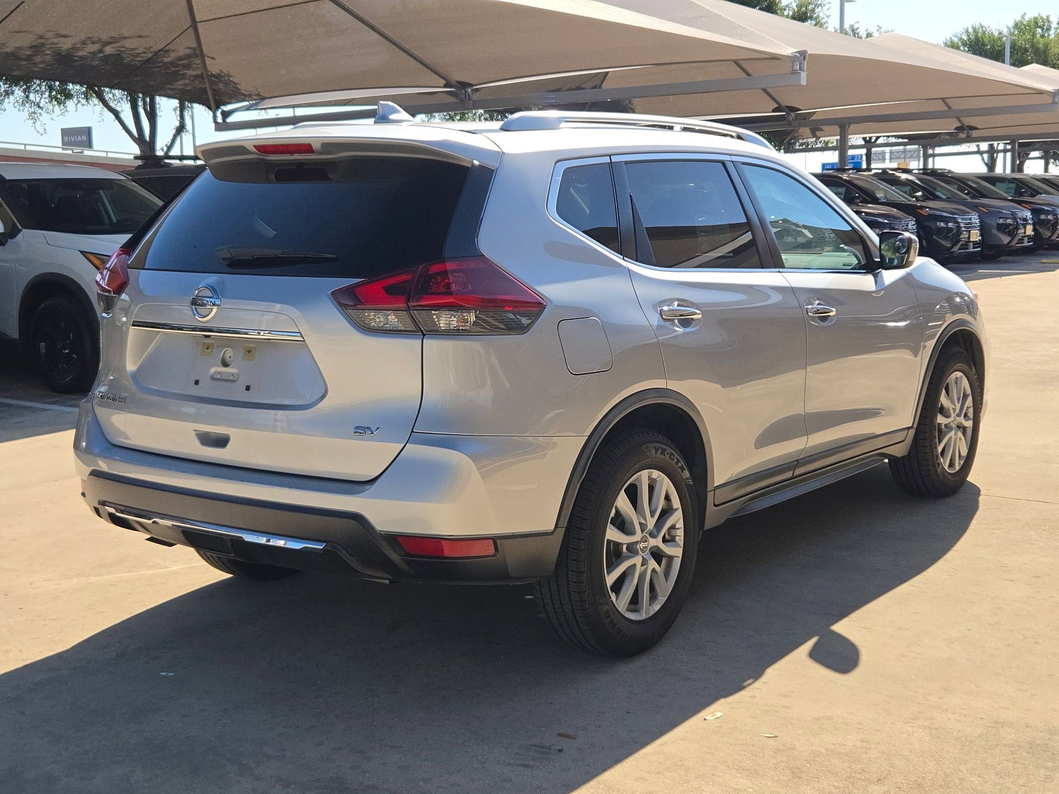 2018 Nissan Rogue SV