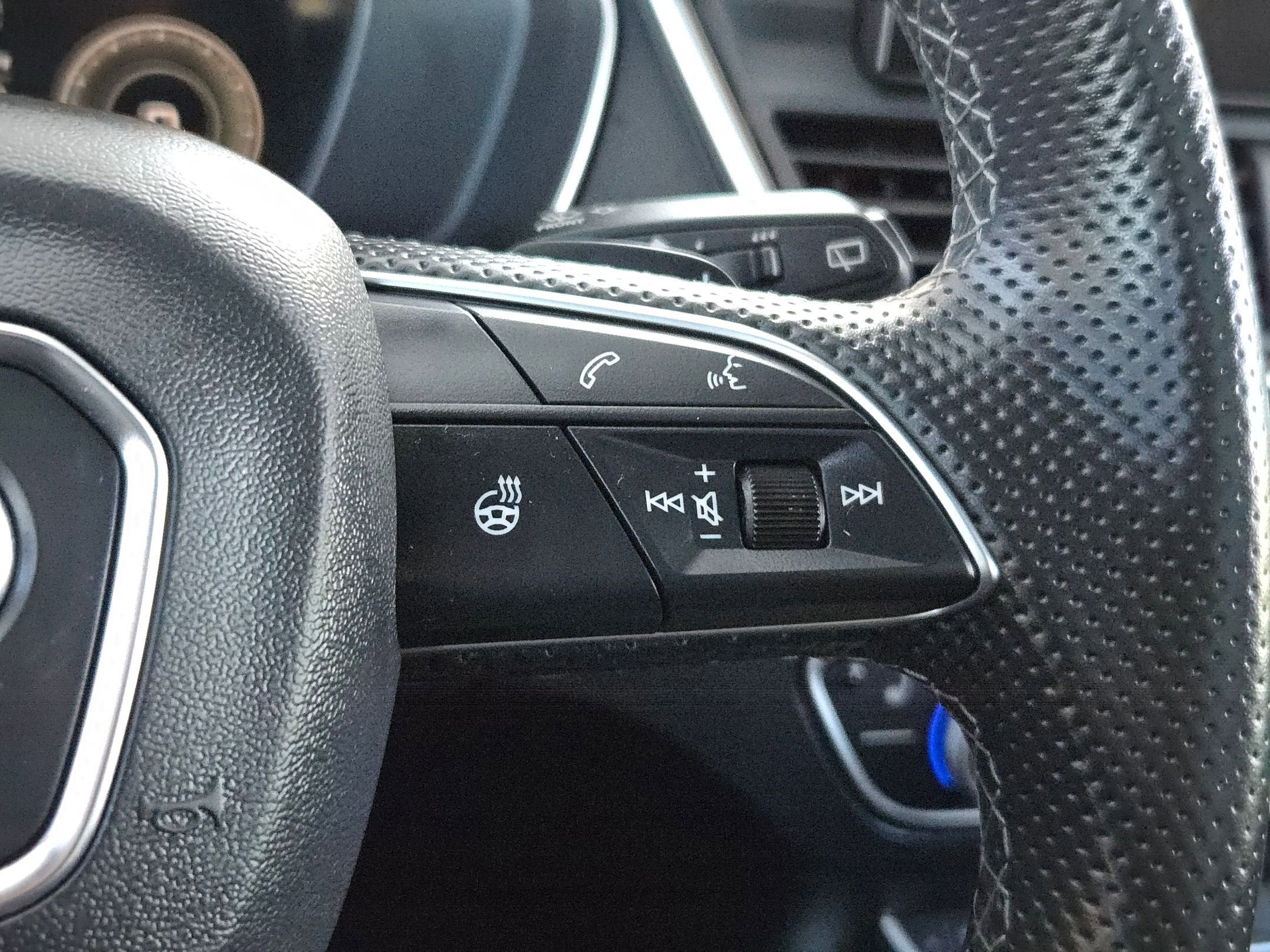 2022 Audi SQ5 Premium Plus