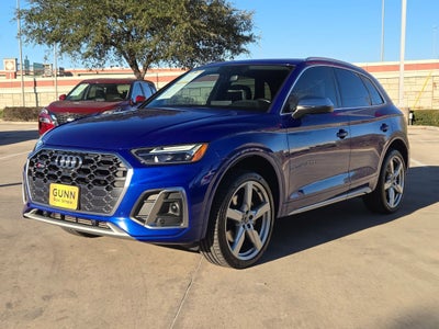 2022 Audi SQ5 Premium Plus